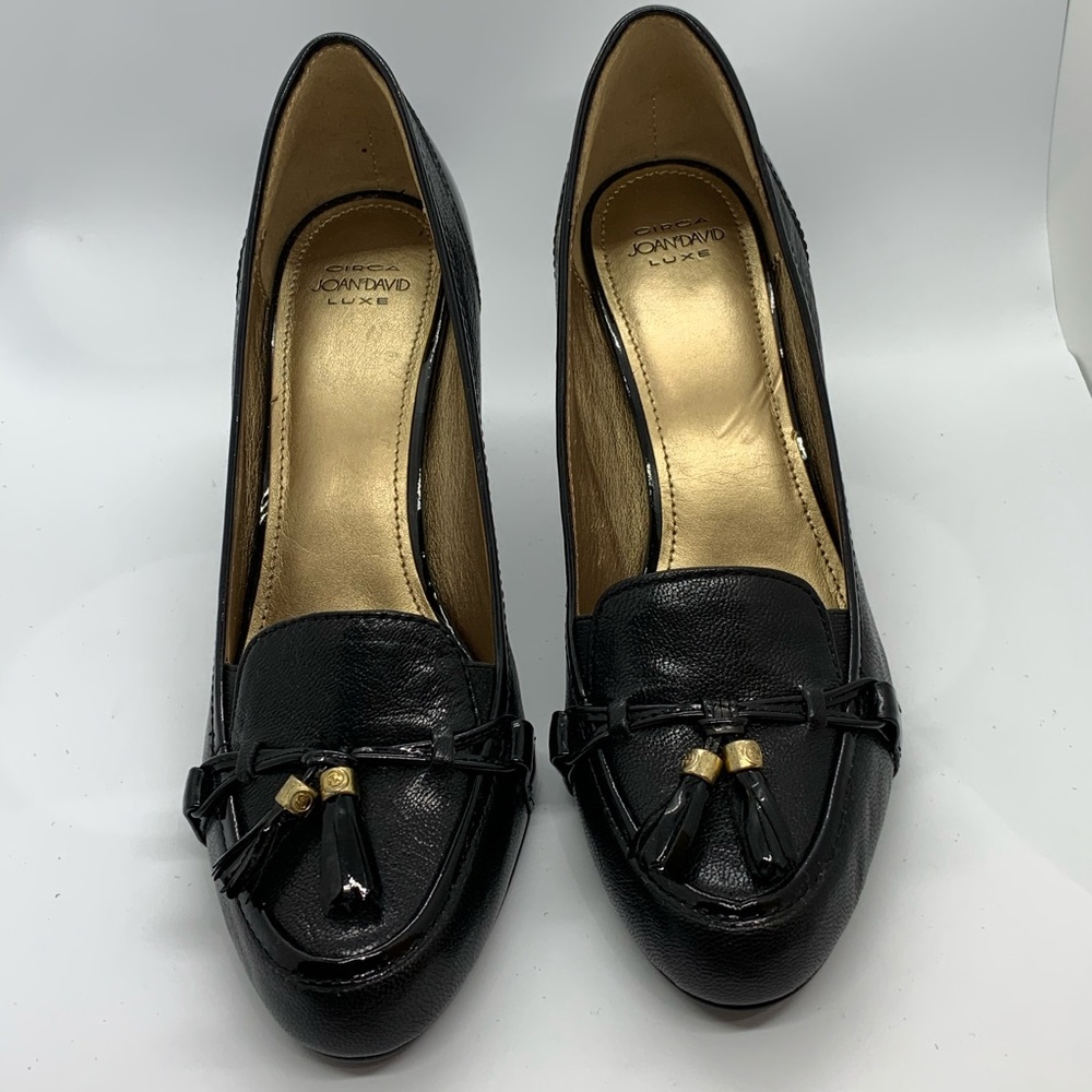 Joan and David Pumps